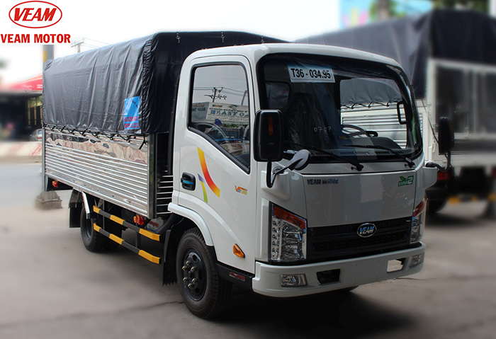 Xe tải Veam VT150 tải 1.5 tấn thùng mui phủ bạt váo thành phố ban ngày, hỗ trợ mua xe trả góp-ototaisg.com
